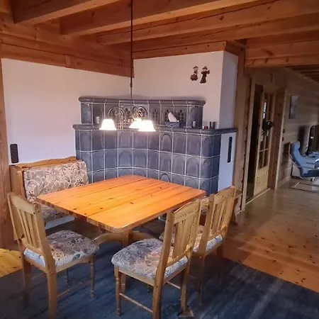 Berglodge Fuer 10 Personen Mit Sauna Und Yacuzzi *