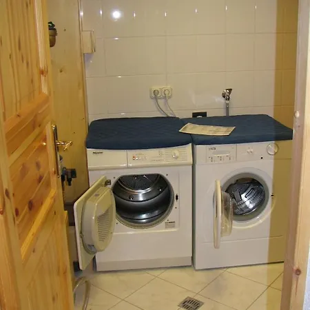 Σπίτι διακοπών Berglodge Fuer 10 Personen Mit Sauna Und Yacuzzi *