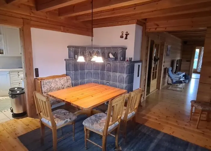 Berglodge Fuer 10 Personen Mit Sauna Und Yacuzzi *