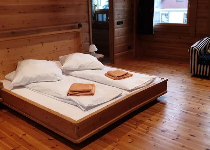 Berglodge Fuer 10 Personen Mit Sauna Und Yacuzzi Sehmatal